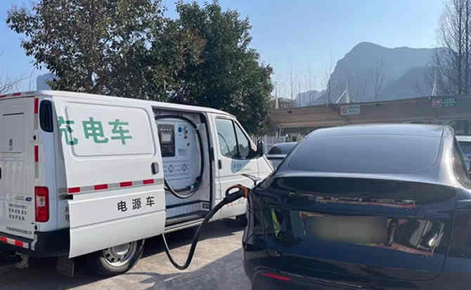盐源汽车搭电