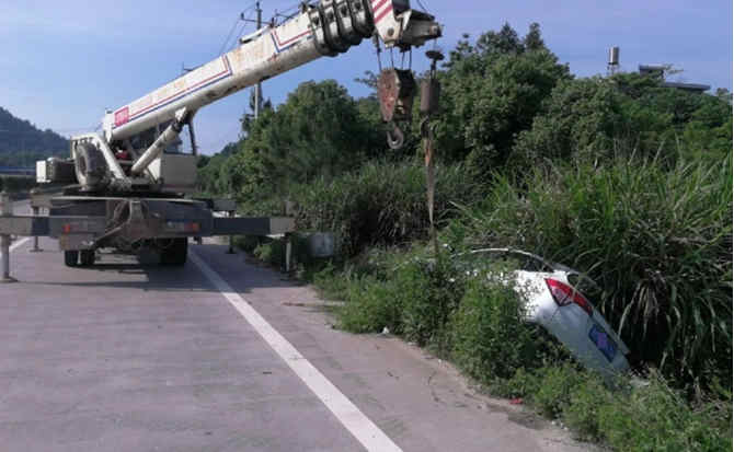 盐源重载吊车救援 盐源重载吊车救援